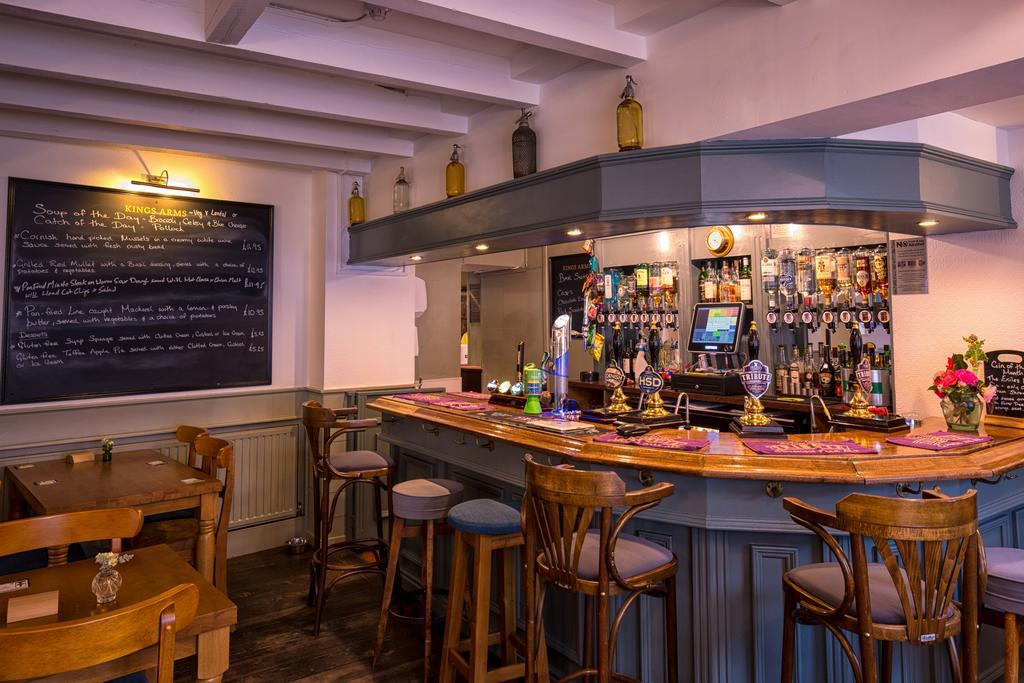 Kings Arms 호텔 펜젠스 외부 사진